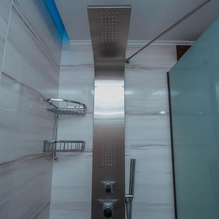 House Christina Apartment Вурвуру Екстериор снимка