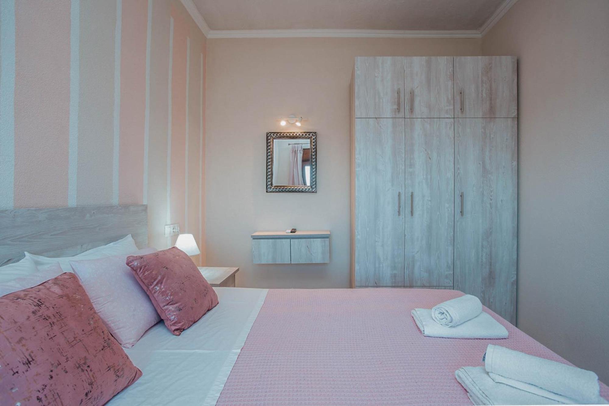 House Christina Apartment Вурвуру Екстериор снимка